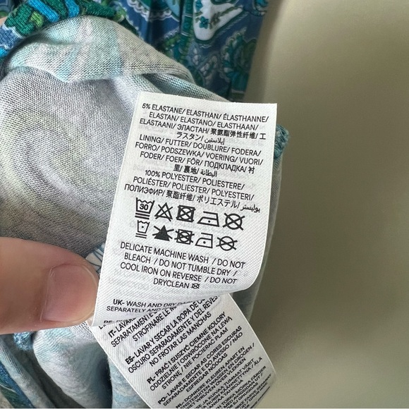 Boden Paisley Blue Green Jersey Maxi Dress Cut Out Back Tiered Pockets Size 6 - Picture 13 of 14